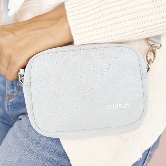 vooray Handbags - NEW Vooray Sidekick Cross Bag